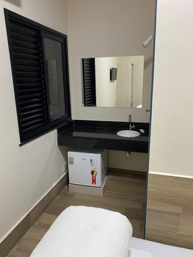 Avenida De Capsule hotel