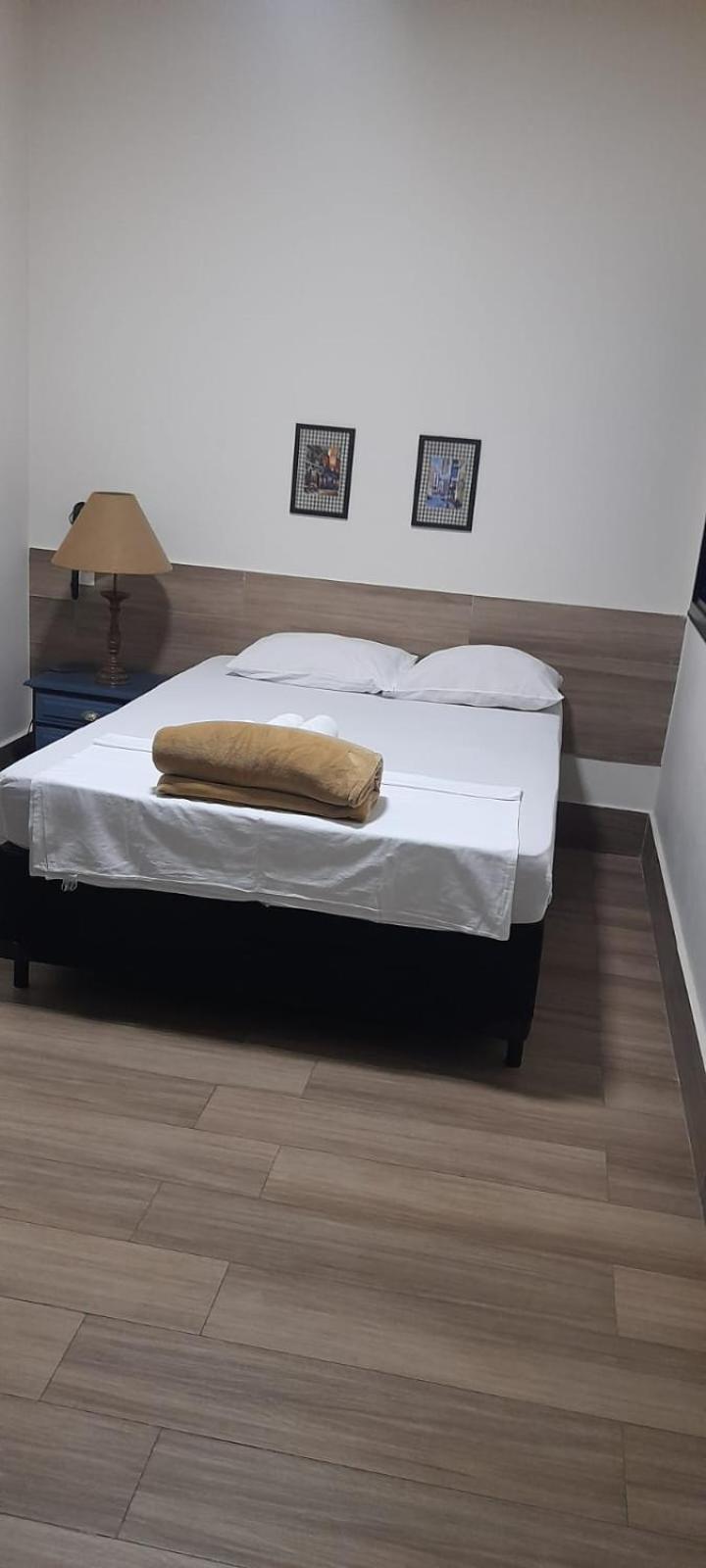Avenida De Capsule hotel *
